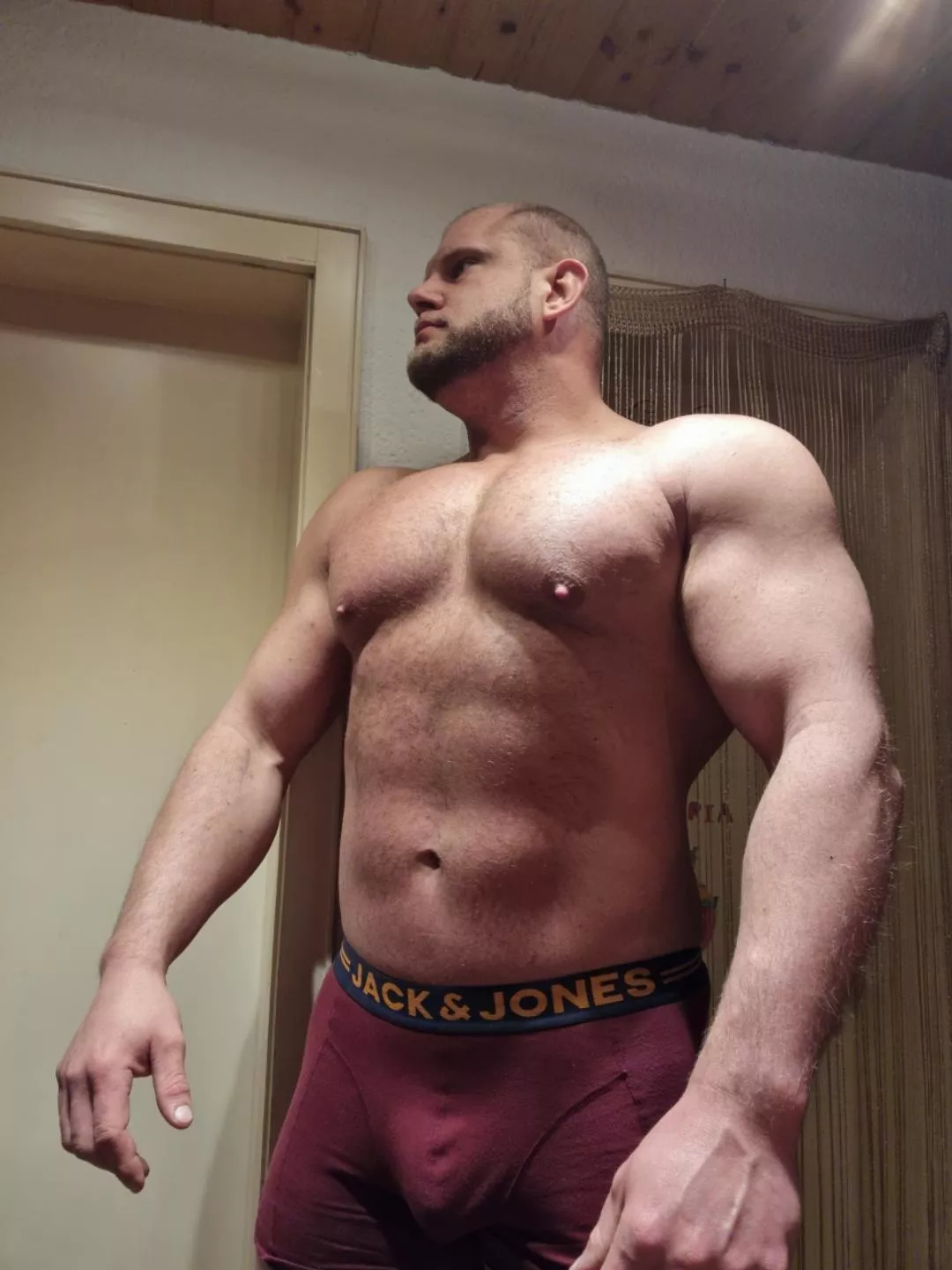 nice weekend 🙂 posted by Wrong-Engineering-74