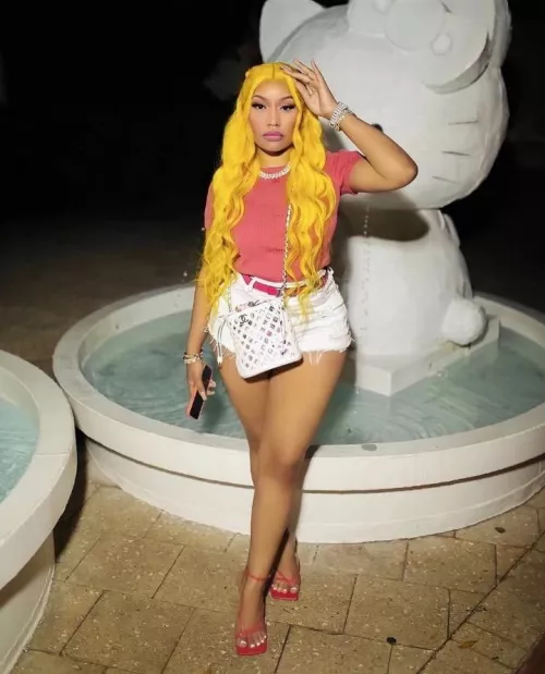 Nicki Sexy Azz Lookin So Fresh And Clean by LonnL