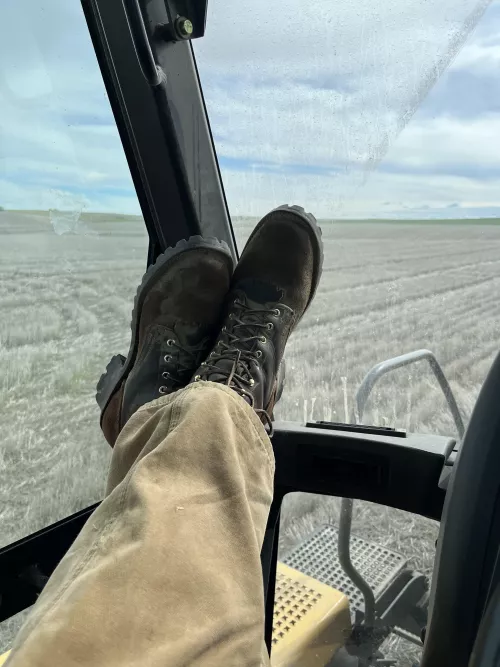 Nick’s Hotshots working hard today. by authorunknown74