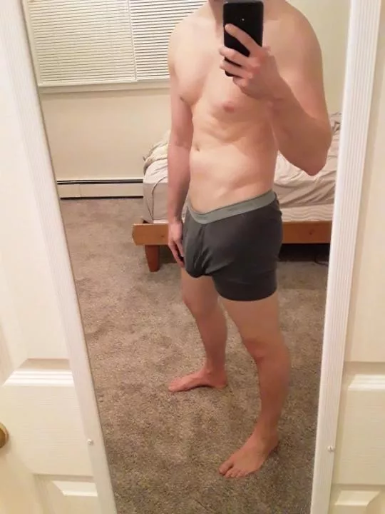 Night bulge posted by purplewavesss22