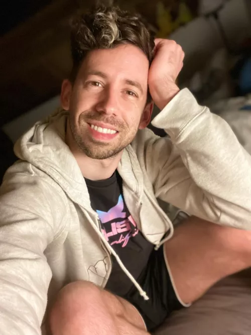 Nighty night! Ready for another work week! by JustBrowsingHereThx