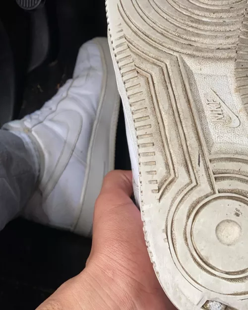 nikes ✔️ by jespatas