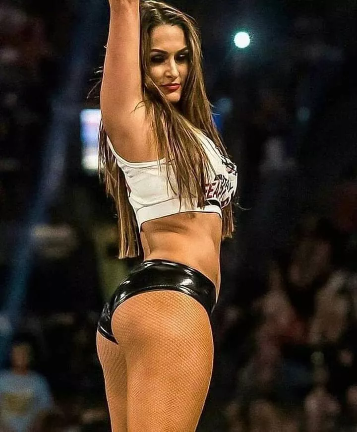 Nikki Bella 😍😍 posted by womanlover274