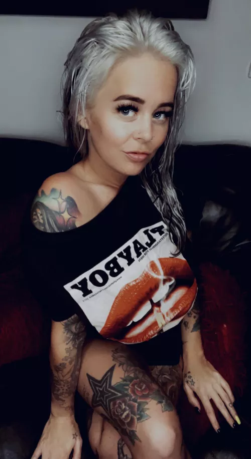 Nikki N9ne (@nikkknikkin9nedoors) [instagram] by Nikkinikkin9nedoors