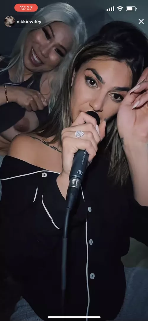 Nikkiewifey from earlier today by Rich-Mountaina1