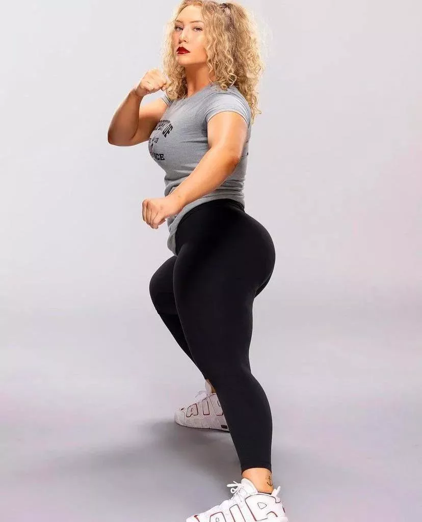 Nikkita Lyons body is perfect posted by CongoJack12