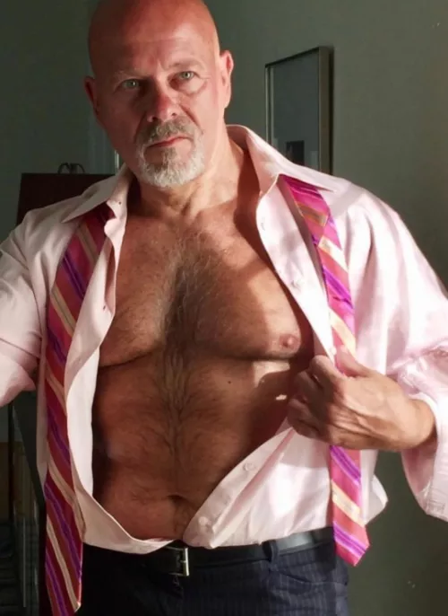 nip slip (x-post r/SuitedMen) by peludoporfavor