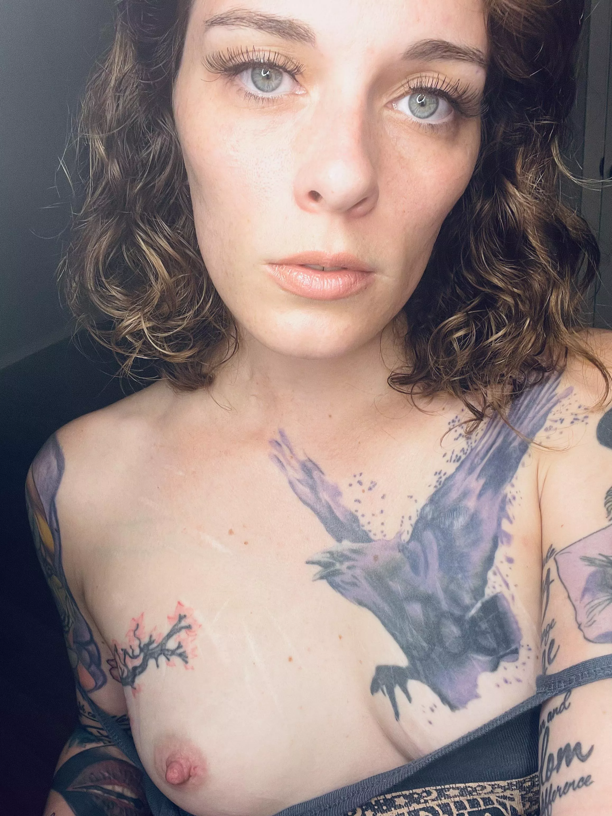 Nipples need attention too [F28] posted by bdsmqueen1993