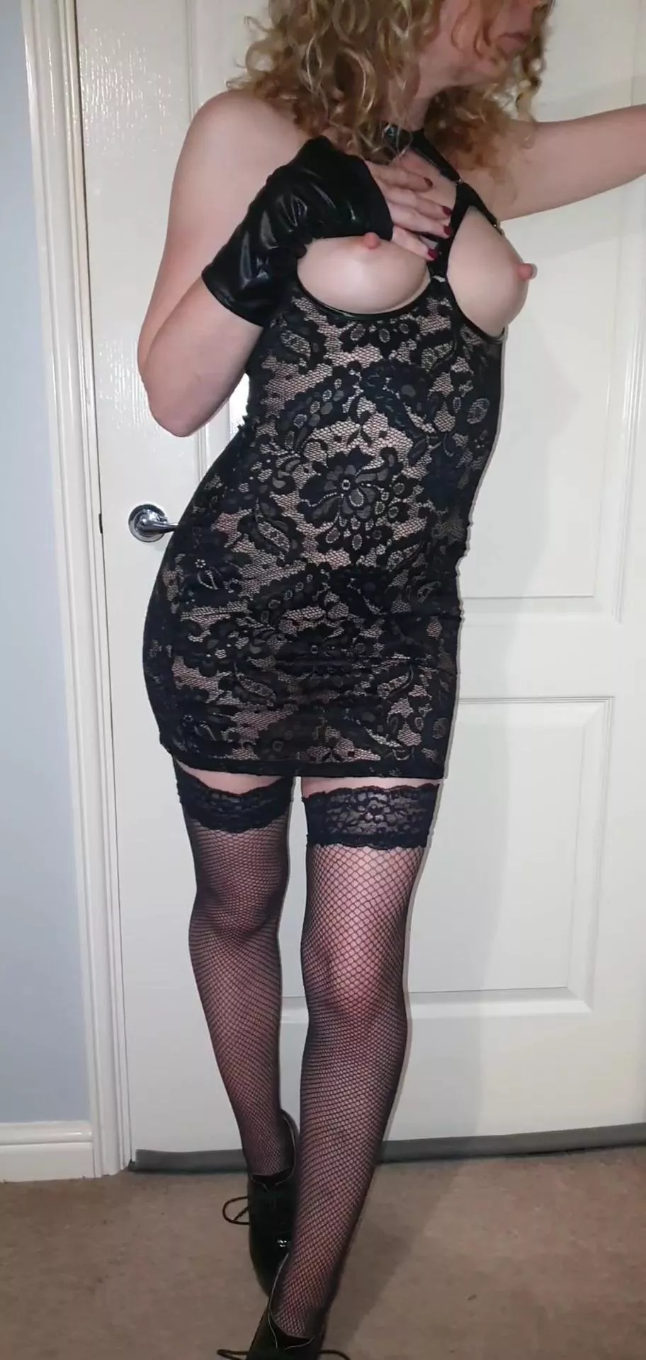 nipples posted by SexmonkeyScarlet