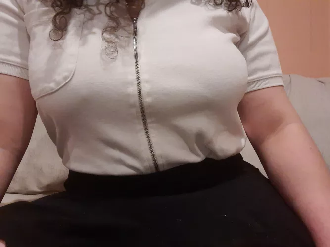 no bra is no problem for mr by daphnethedryad