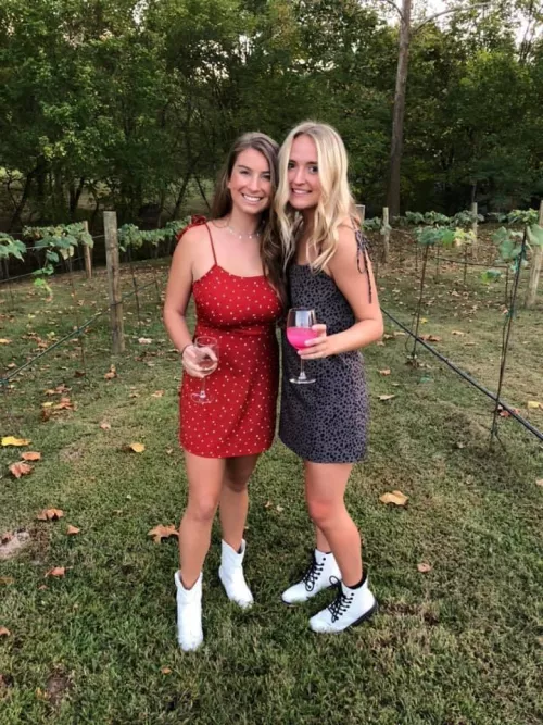 No competition… by hybridchicken2000