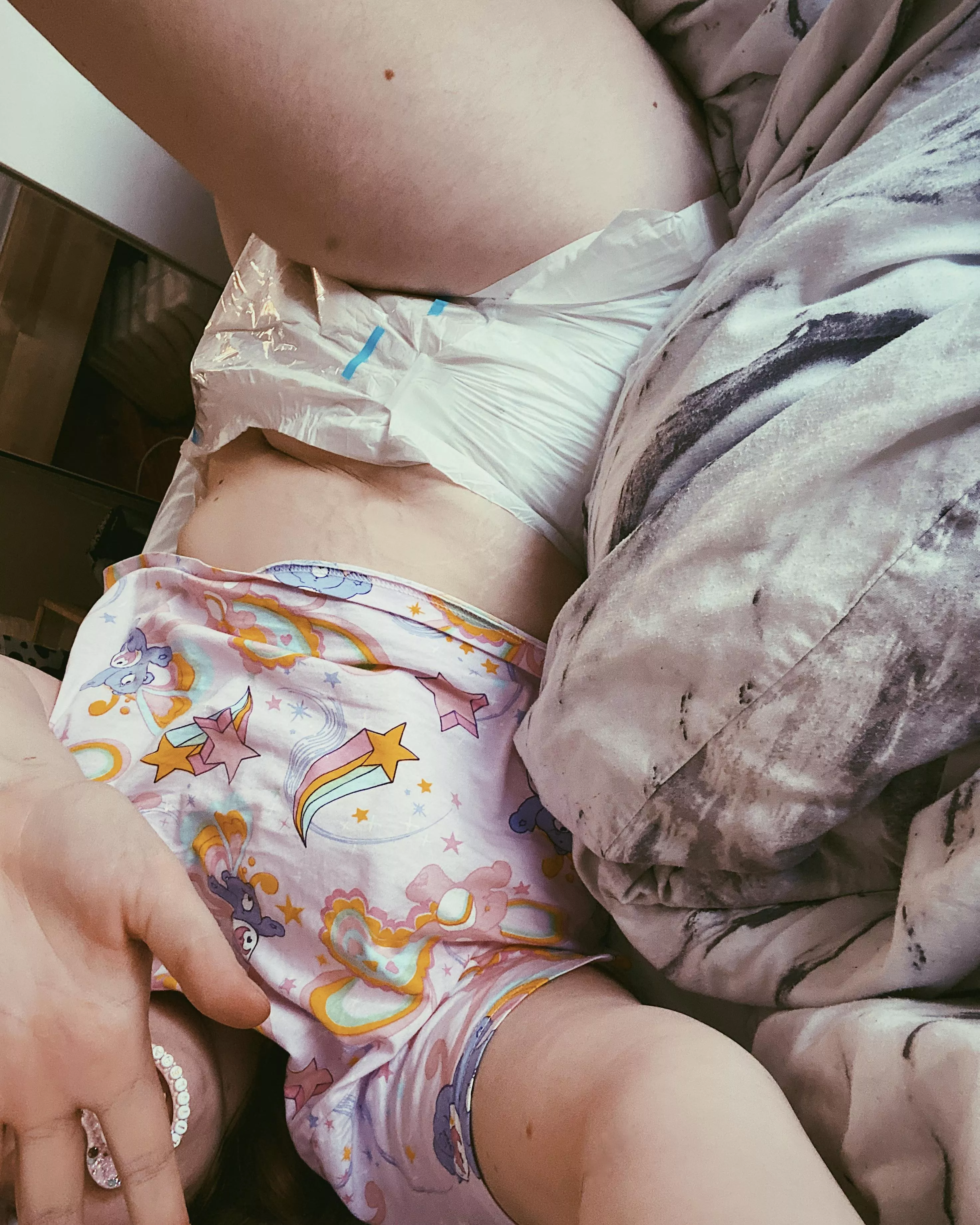 No, Dada! I don’t want to wake up 🥺🥺🥺 posted by seawalls