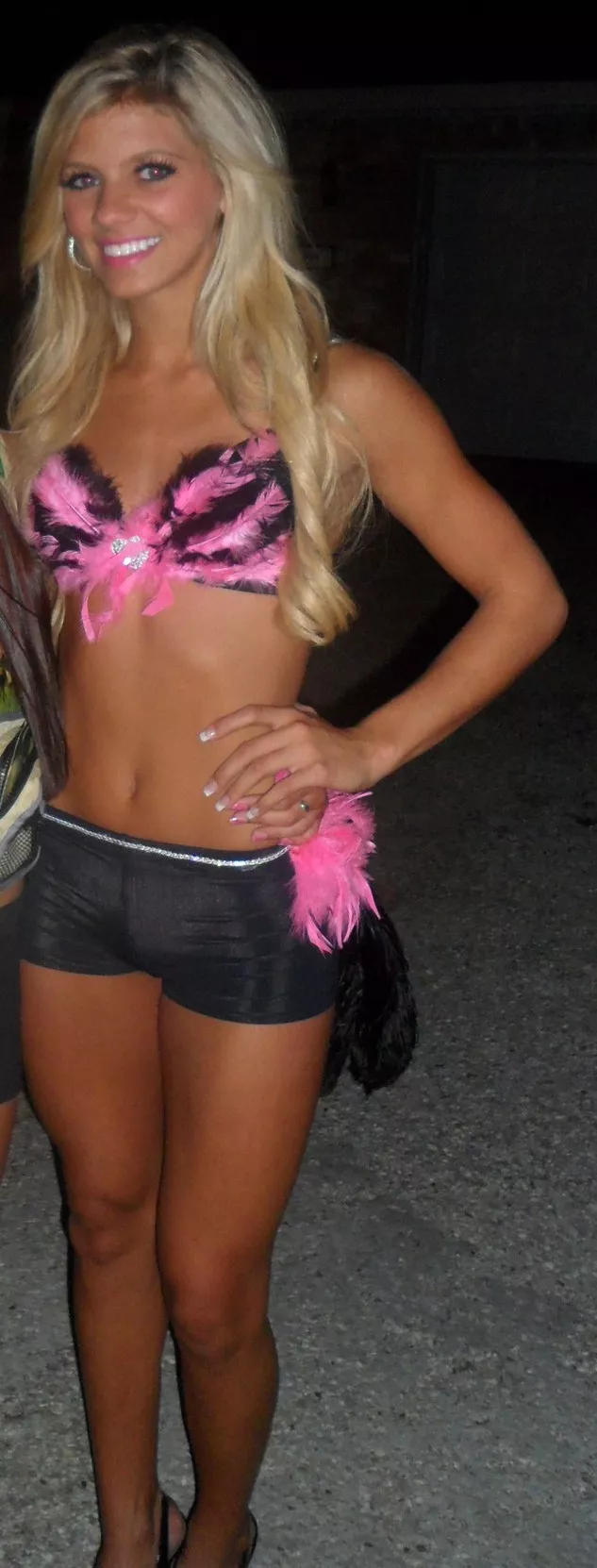 No idea what she's supposed to be. Any guesses? posted by redr2290