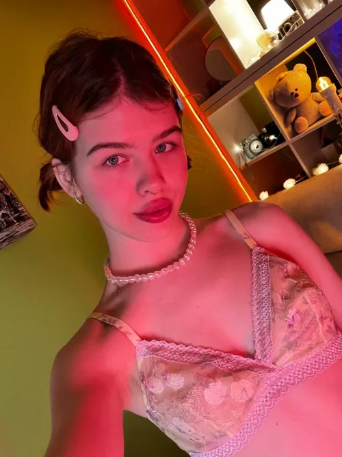 No, it just takes a gentle touch. by amberlley