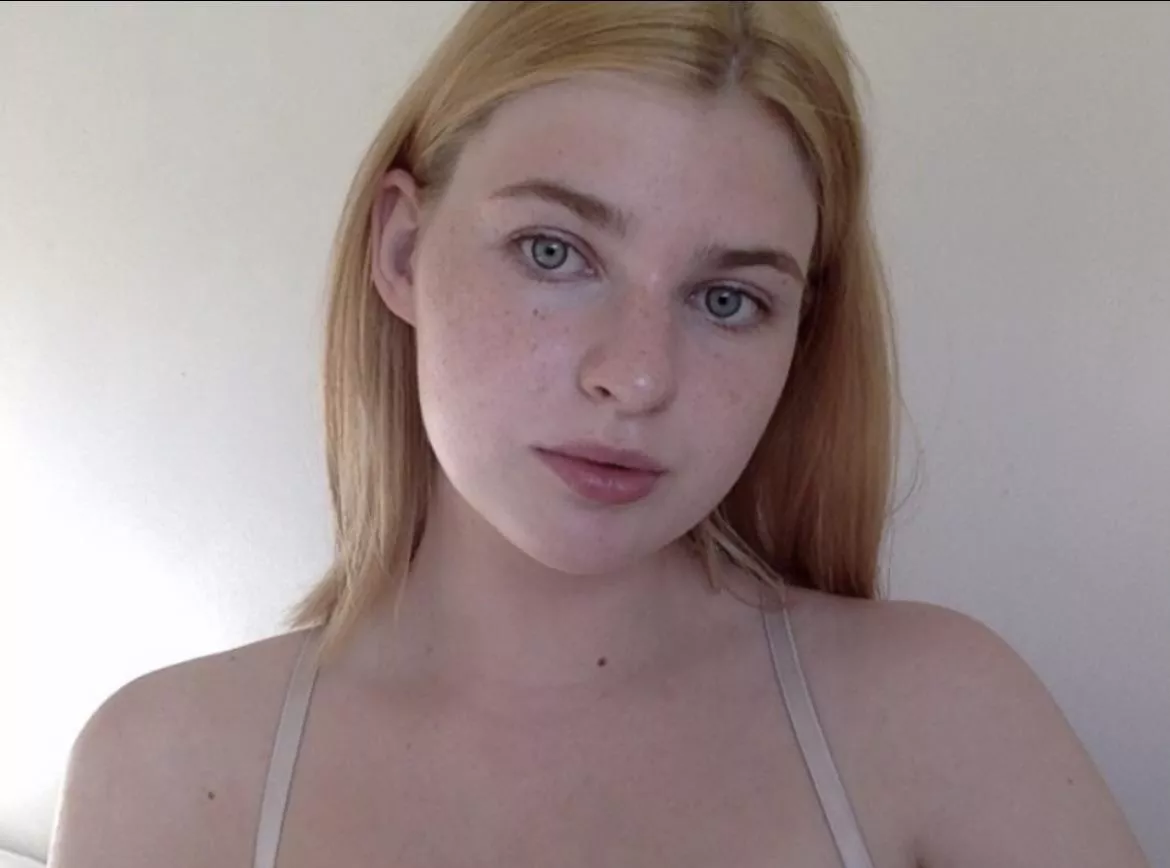 No makeup today. Do you like it? 😋 posted by just_me_and_my_feet