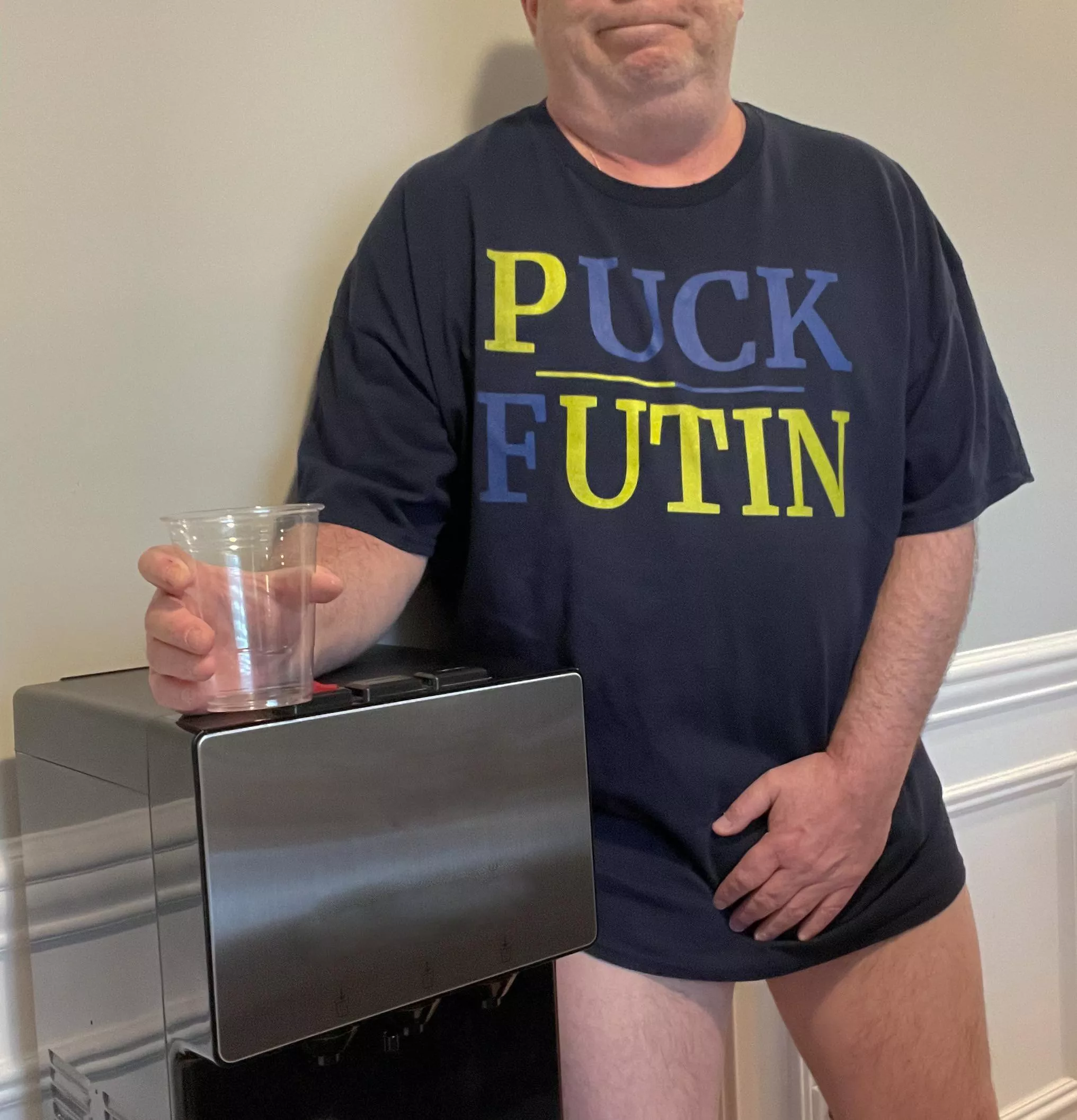 No Need To Excel At Spelling To Qualify For Membership In The No Pants Water Cooler Club 😂👍🤷🏻‍♂️ posted by hit2muchwlifes2x4