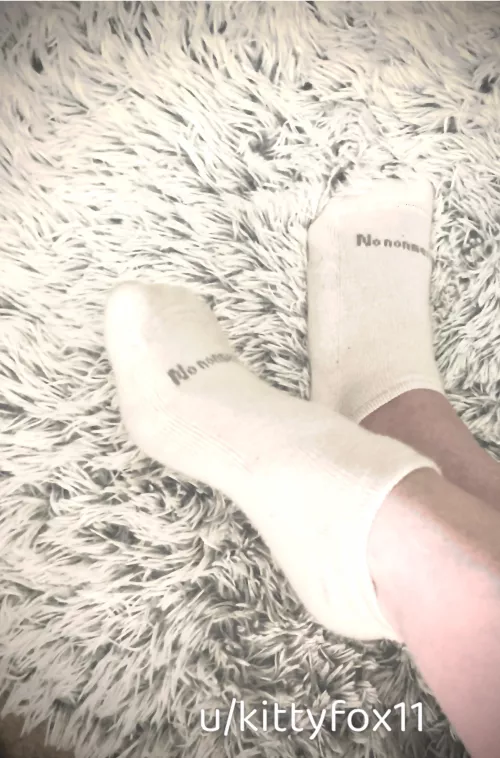 No Nonsense - just a cute redheaded nursing student chillin’ and relaxin’ 👣🧦🖤 by kittyfox11