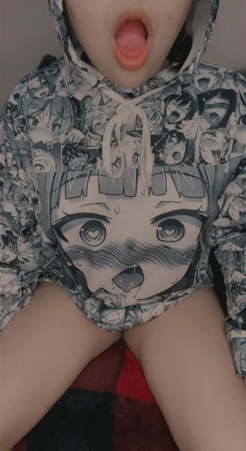 No panties just a sweatshirt 😉 by Substantial-Fan-9412