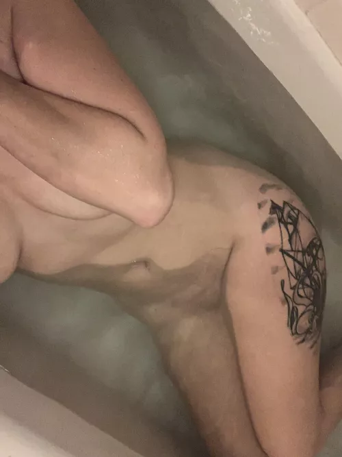 No siren did ever so charm the ear of the listener as the listening ear has charmed the soul of the siren. 🧜🏼‍♀️ by LexxiLee21