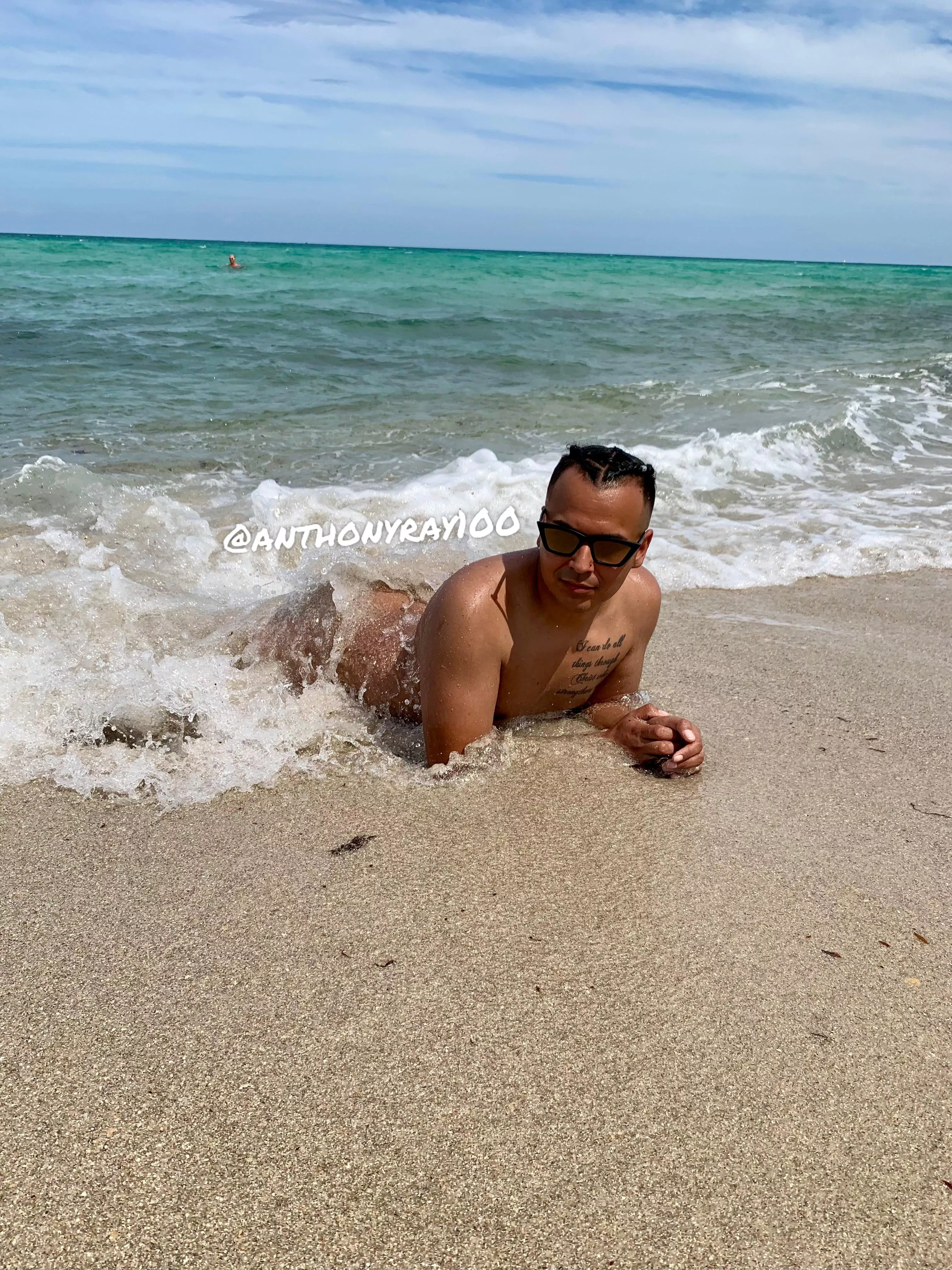 No swim suit no problem 🩳 posted by anthonyray100