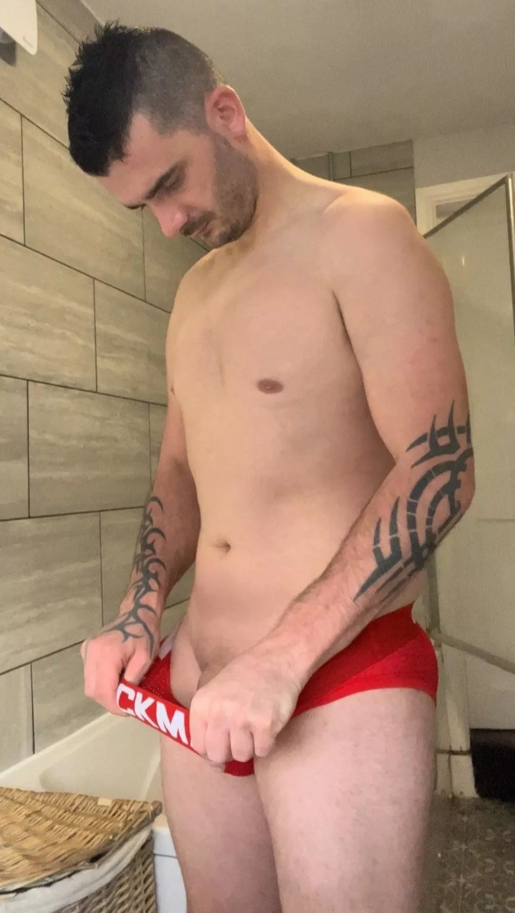 No tat’s down there😜 posted by AntLee8986