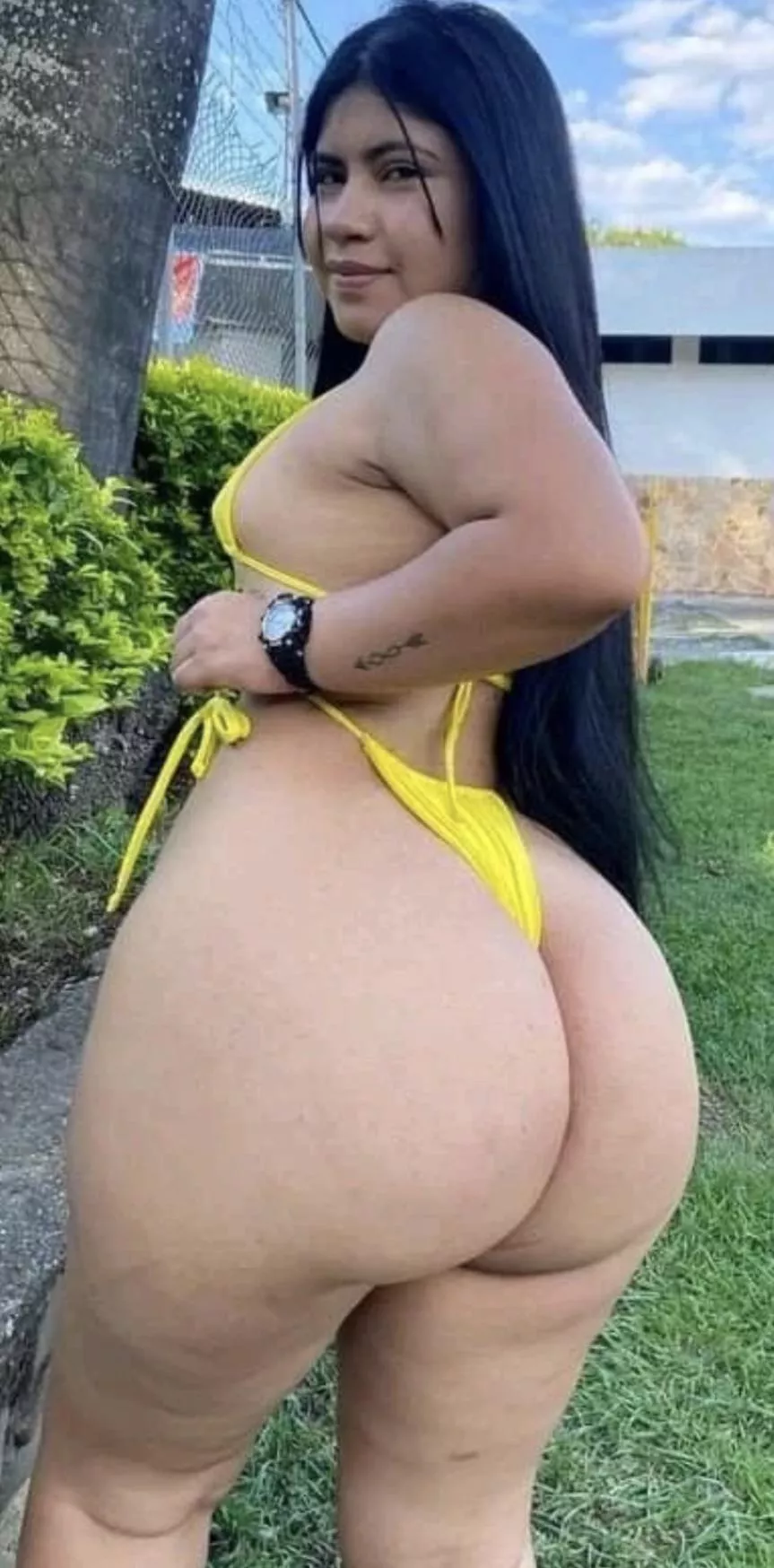 No tits but ass on point posted by g-yeazy