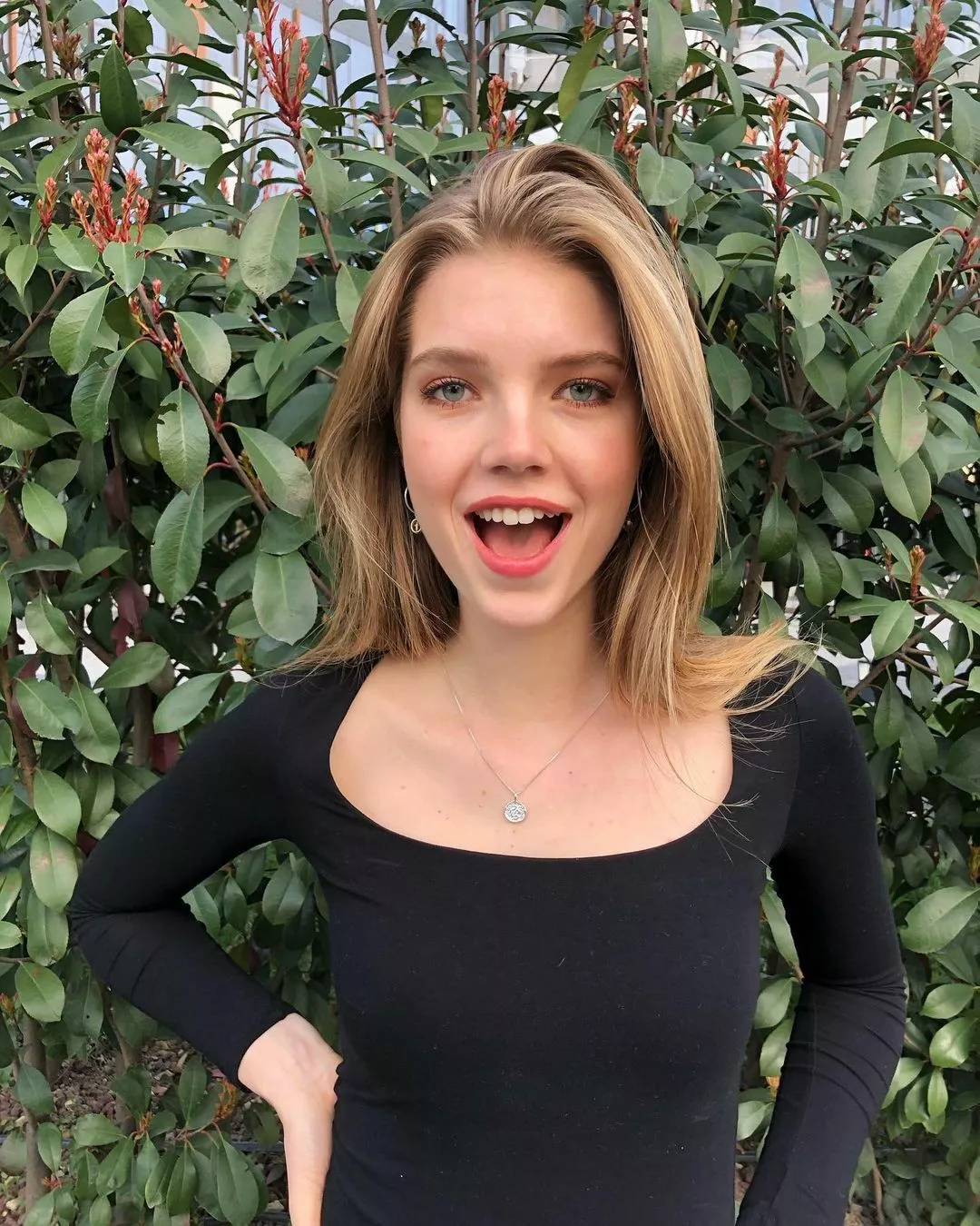 Nora Utseth posted by cashmere1977-2