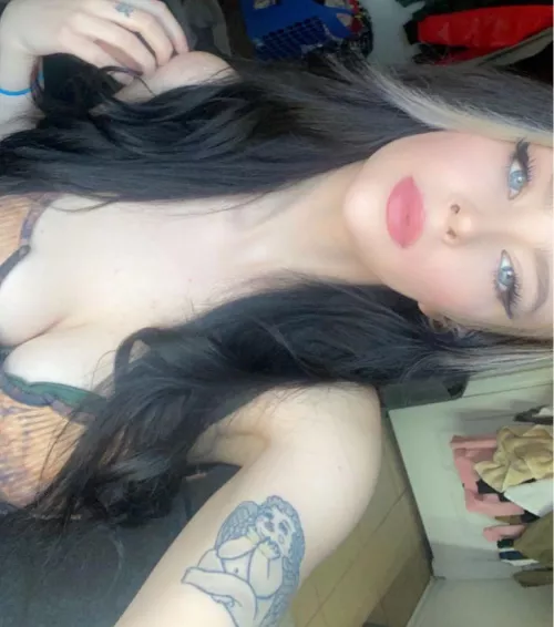 Not as innocent as I look 💋 cum find out ! FREE SUBSCRIPTION! by mollylovesmisery