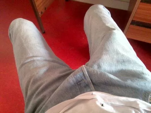 not conspicuous at all 😆 posted by trizdeux