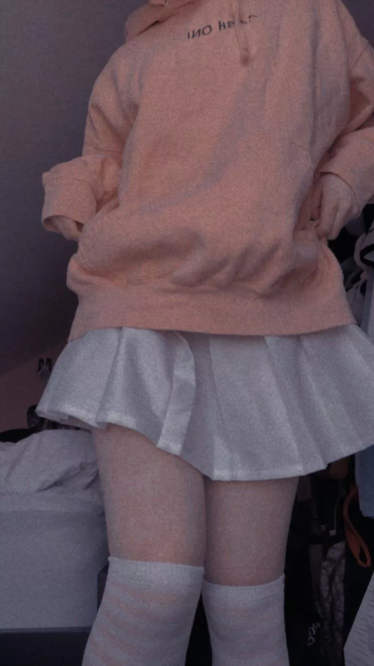 not going out today but just wanted to try on a cute outfit today <3 posted by Calm-Pin7172