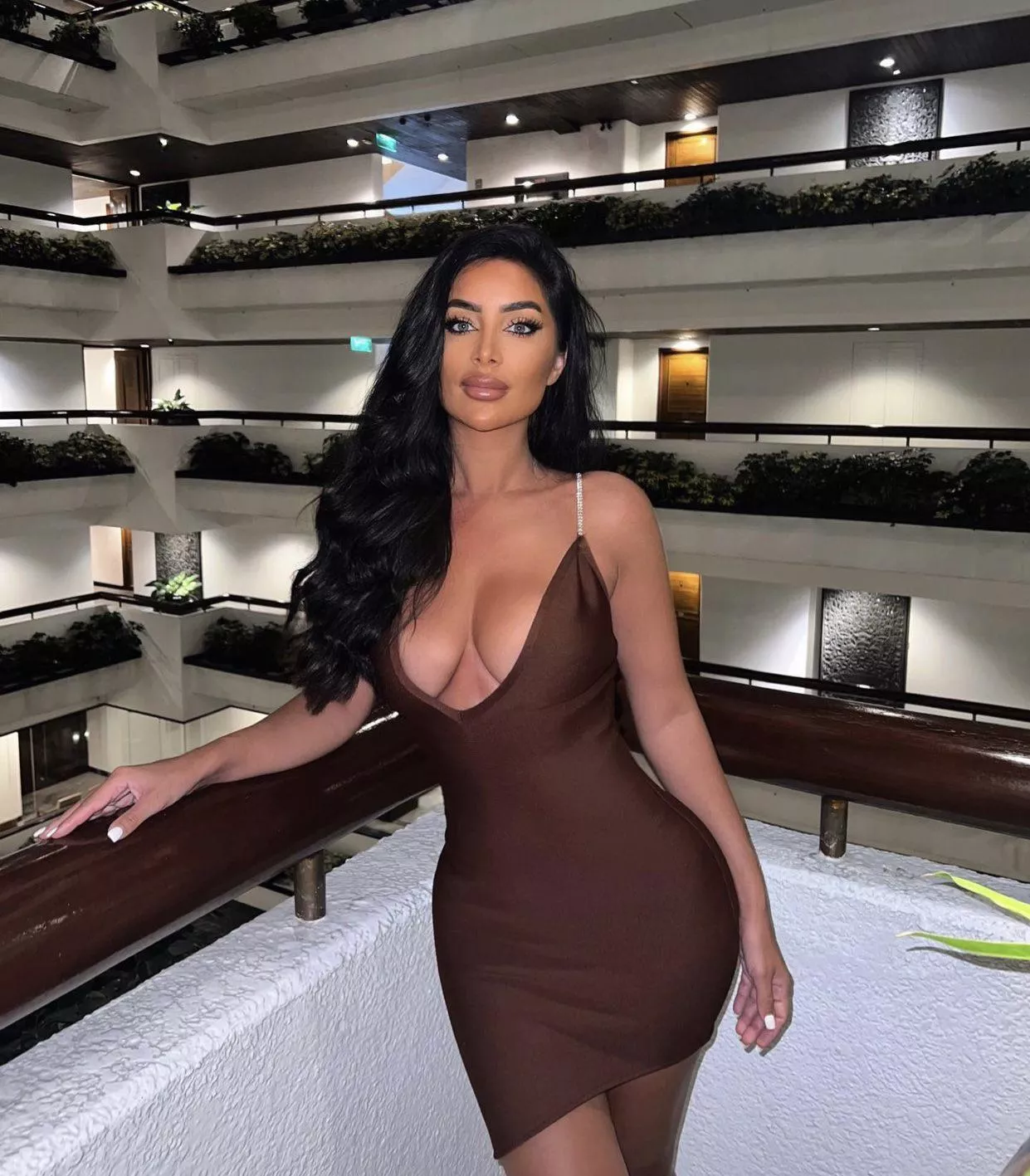 Not gonna lie that dress looks very good posted by ResponsiveCock