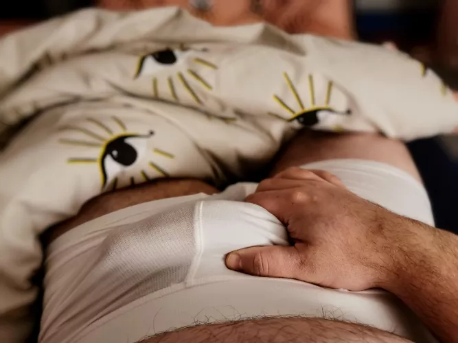 Not hard to trace by bombasticsjar