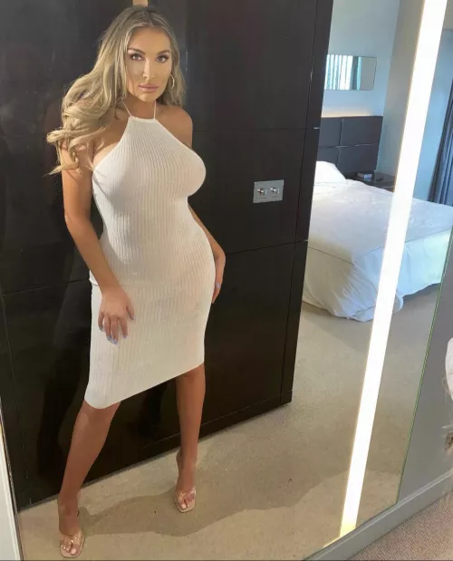 Not hidden in dress by ResponsiveCock