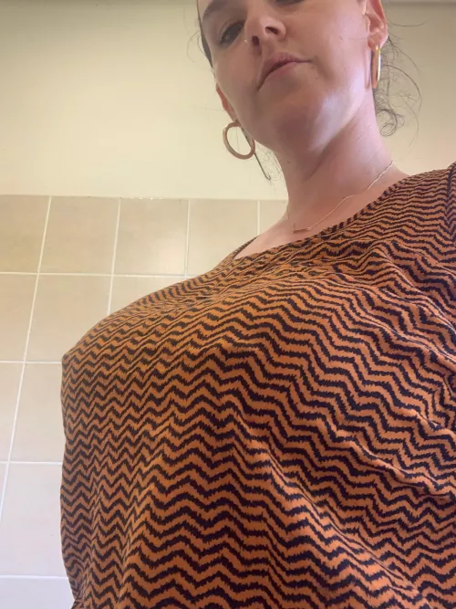 Not kidding, my boss turns on the AC every time I go into the office kitchen 😈 by jemimathicc