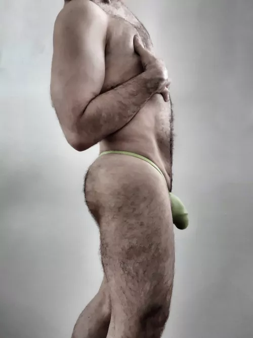 Not much left to imagination by pirineos2018