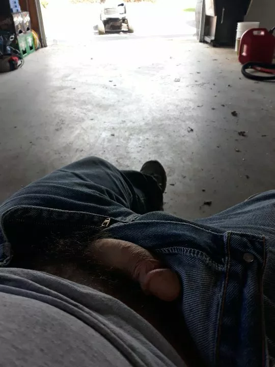 Not really out in public but there are cars going by. posted by rumrunner8899