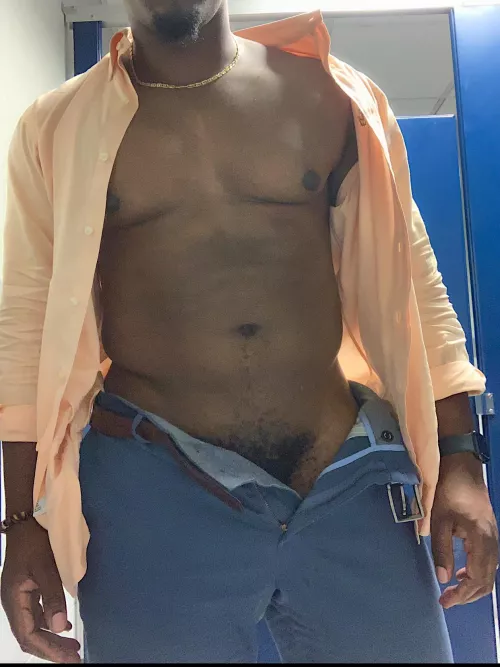 Not safe for work by Handaldiz