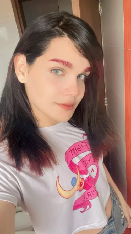 not sure if I’m cute without make up :( by samaramagica