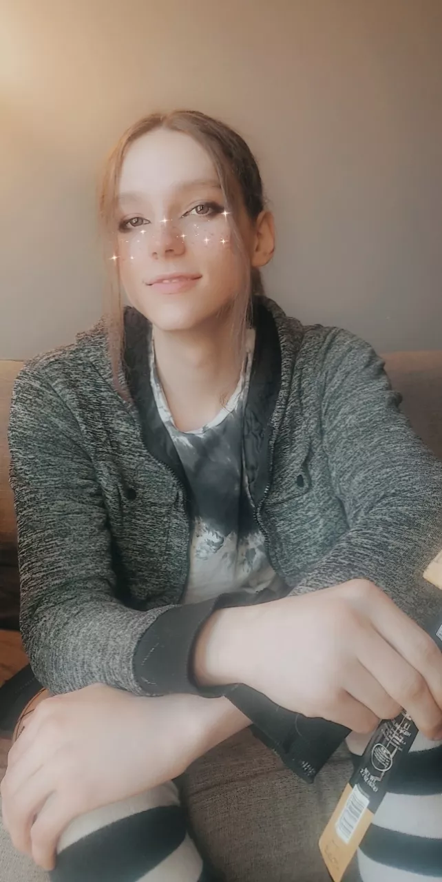 Not the best but I felt kinda pretty today 🙈 posted by SparkyPlugFam