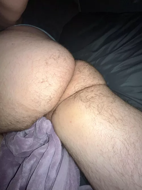 Not your typical cake🧁 🤤 😏 by DMForNoodz