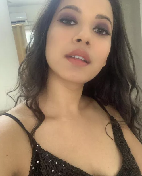 Not your usual cup of tea by realnotunrealchick