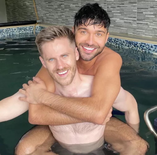 Nothing better than a bit of love ❤️ by bradtholym