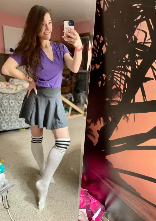 Nothing like some classic white with black stripe thigh highs, ya know? by TheAveryOConnor