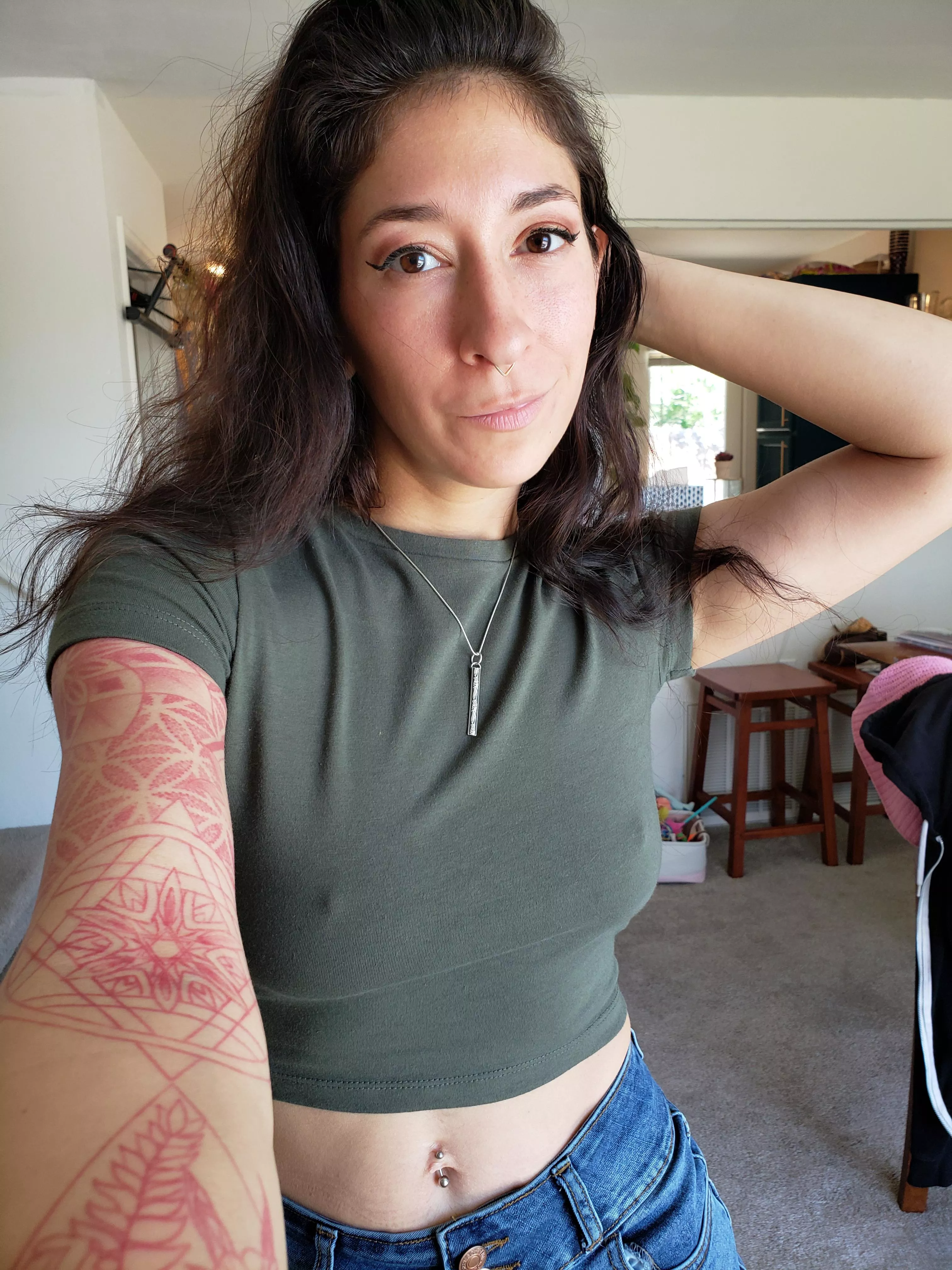 Nothing like some Sunday pokies!! posted by CatEyedLady_