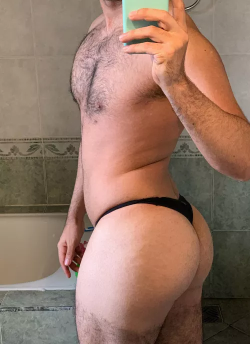 Now…who wanna do me? by Thebuttboy1