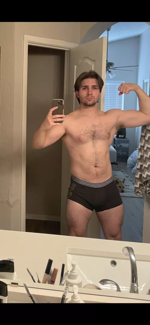 Nuzzle up in my pit post workout by shrekstrospecter