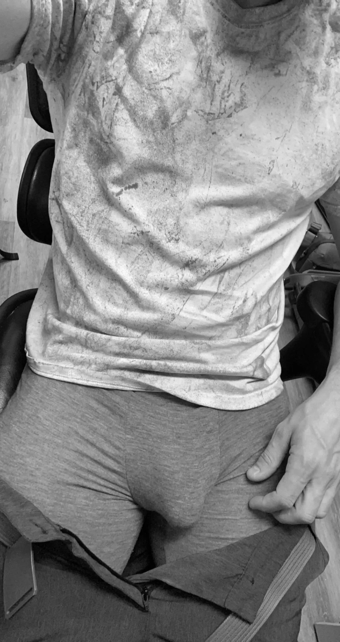 [OC] A little distracted in the office this morning. 😏 [M42] posted by relaxcity80