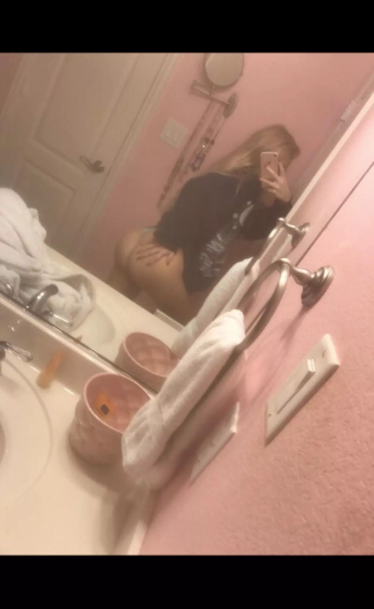 [oc] be a good little bitch boy and I might let you worship my ass posted by jasminerose-6