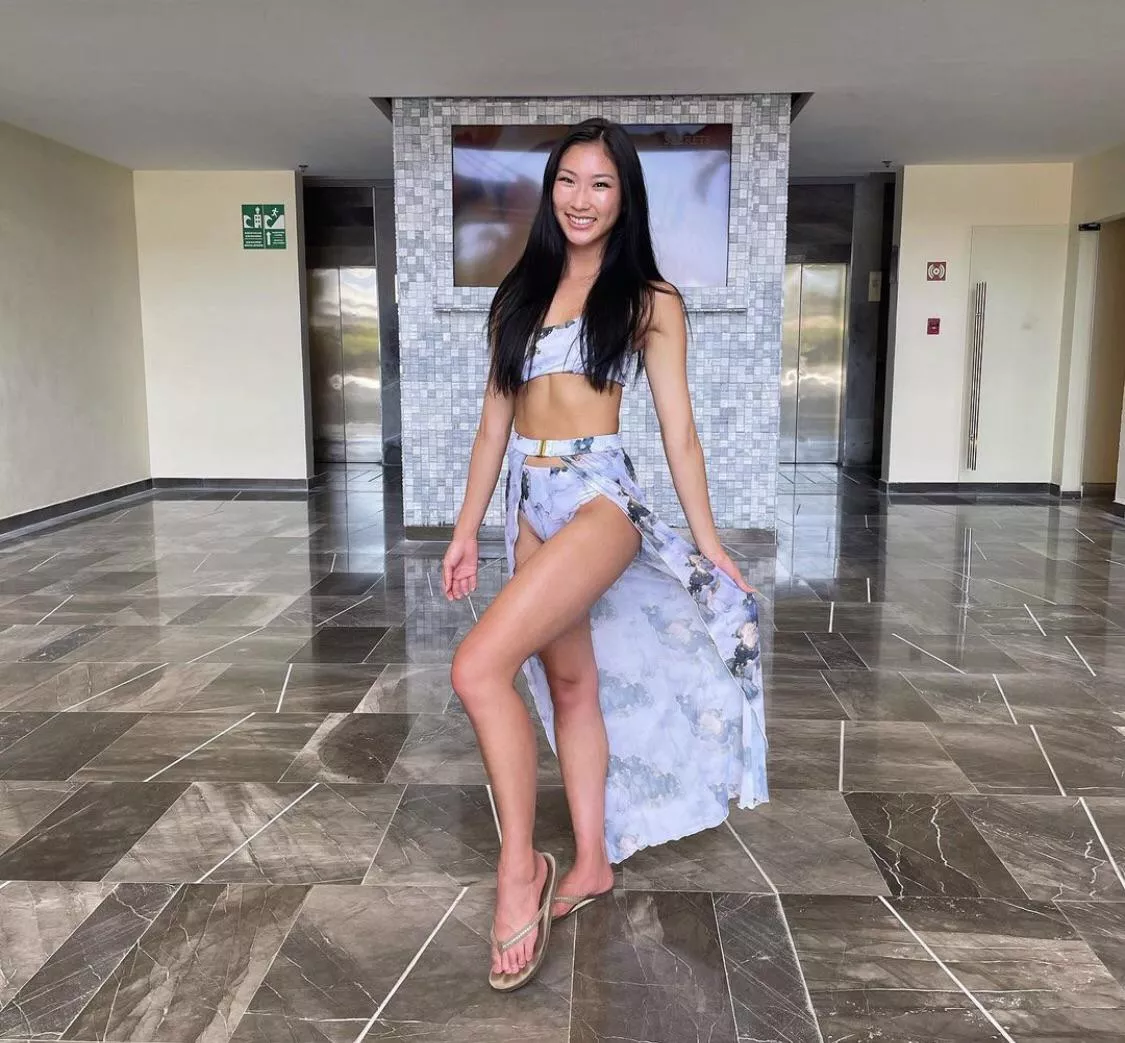 OC beauty posted by DroppingLoadz