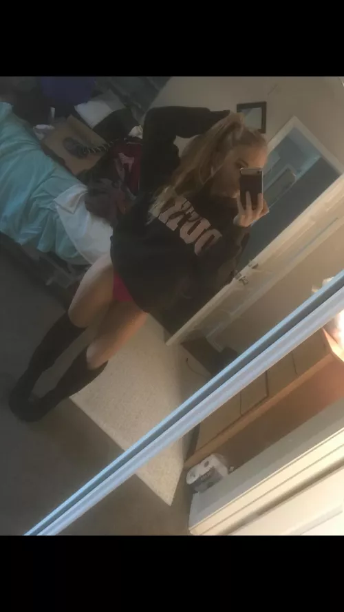 [oc] know your place you pathetic loser (hint it’s at my feet) by jasminerose-6